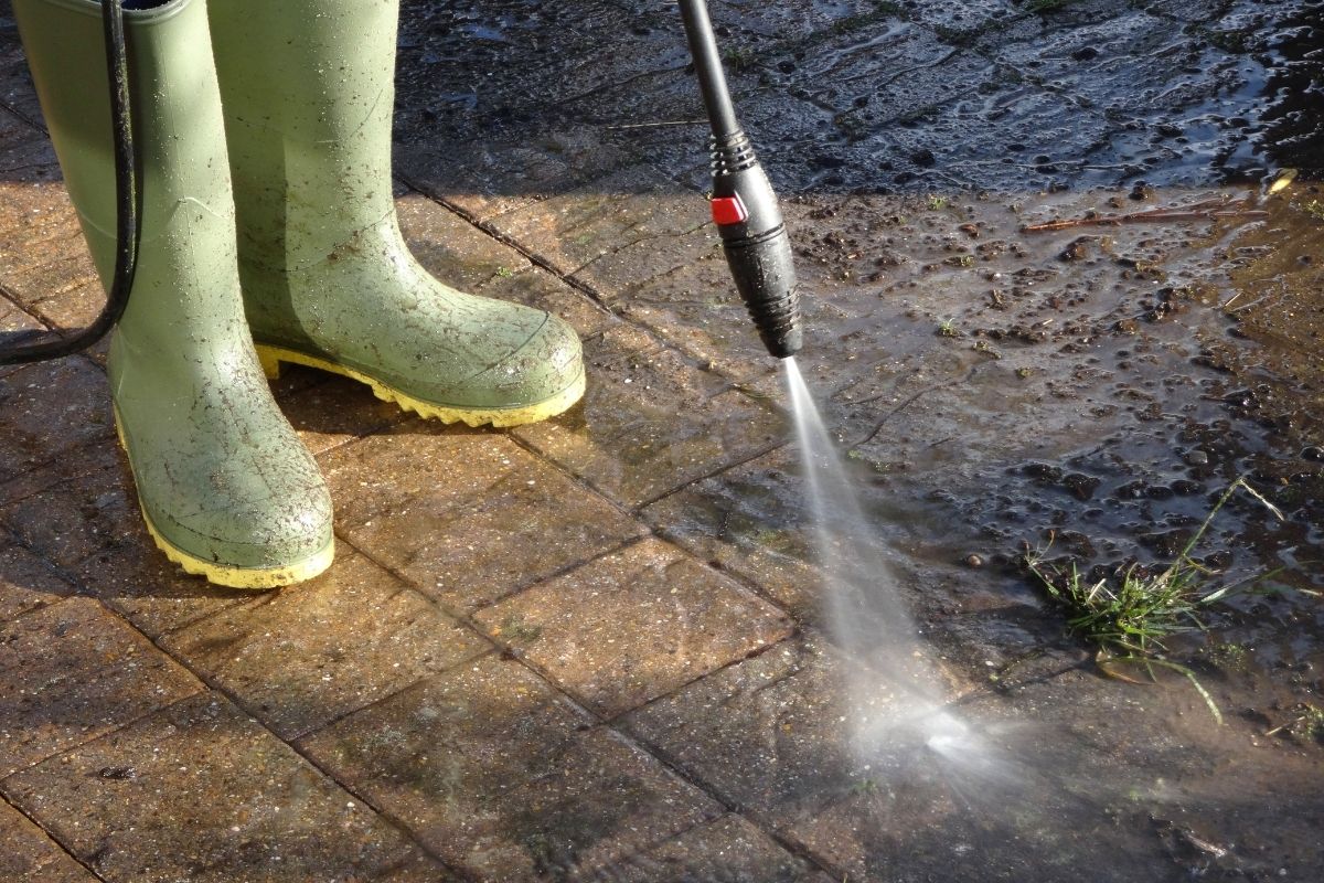 Pressure Cleaning In Adelaide